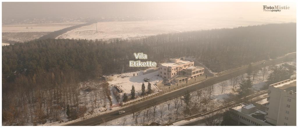 Vila Etikette 바일레펠릭스 외부 사진